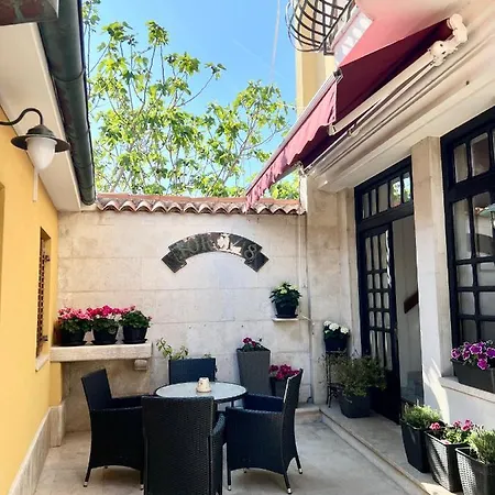 Torci 18 Guest house