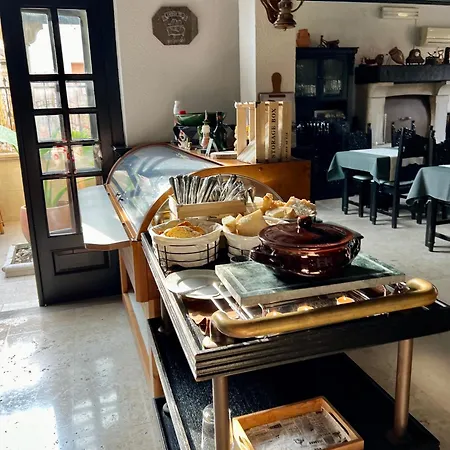 Torci 18 Konukevi 3*