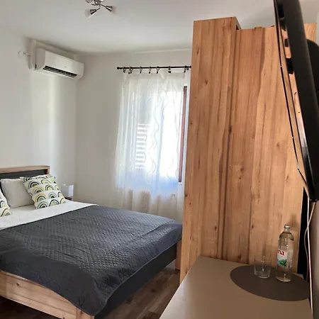 Torci 18 3* Novigrad Istria