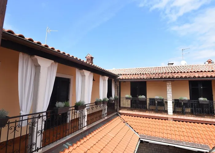 Πανσιόν Torci 18 3*