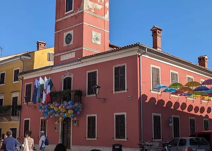 Πανσιόν Torci 18