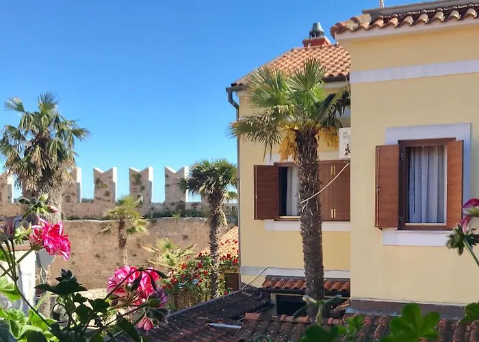 Torci 18 Πανσιόν